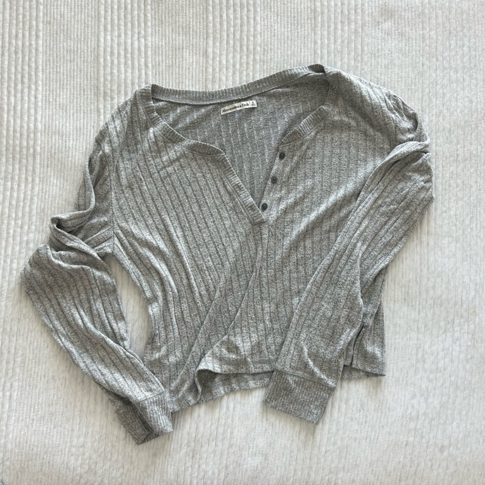 Abercrombie & Fitch Ribbed Pajama Top (Size XL)